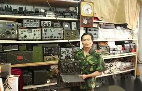 Un homme de Jilin en Chine dépense 200 000 yuans pour collecter 200 radios