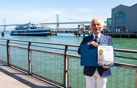 HAM japonais de 83 ans navigue seul à travers l'océan pacifique
